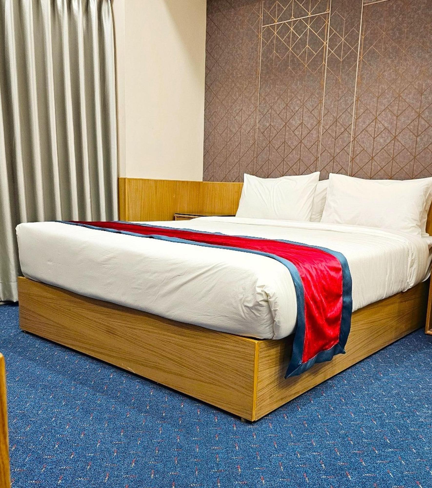 Hotel Safa Residency - Dháka Exteriér fotografie