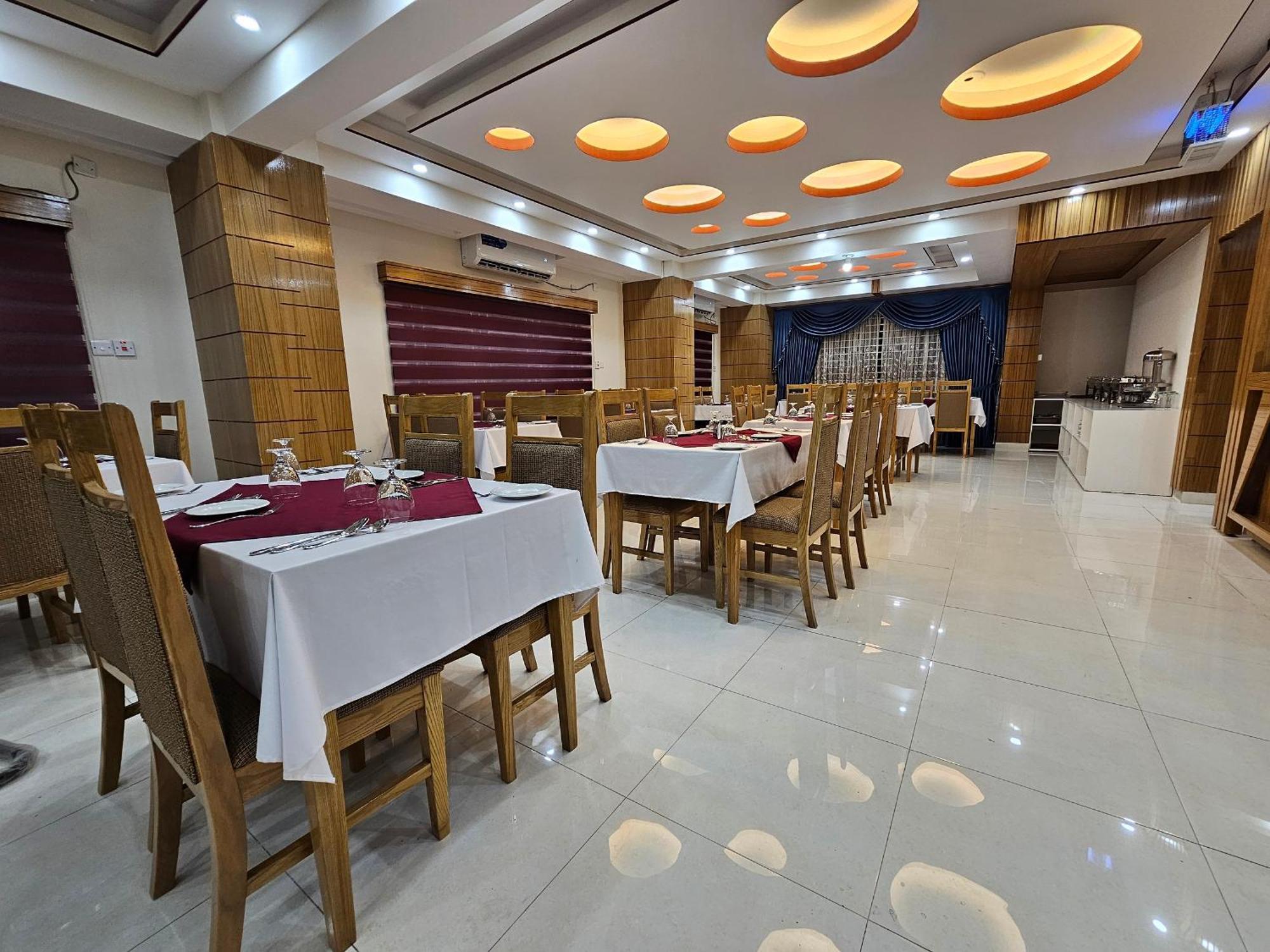 Hotel Safa Residency - Dháka Exteriér fotografie
